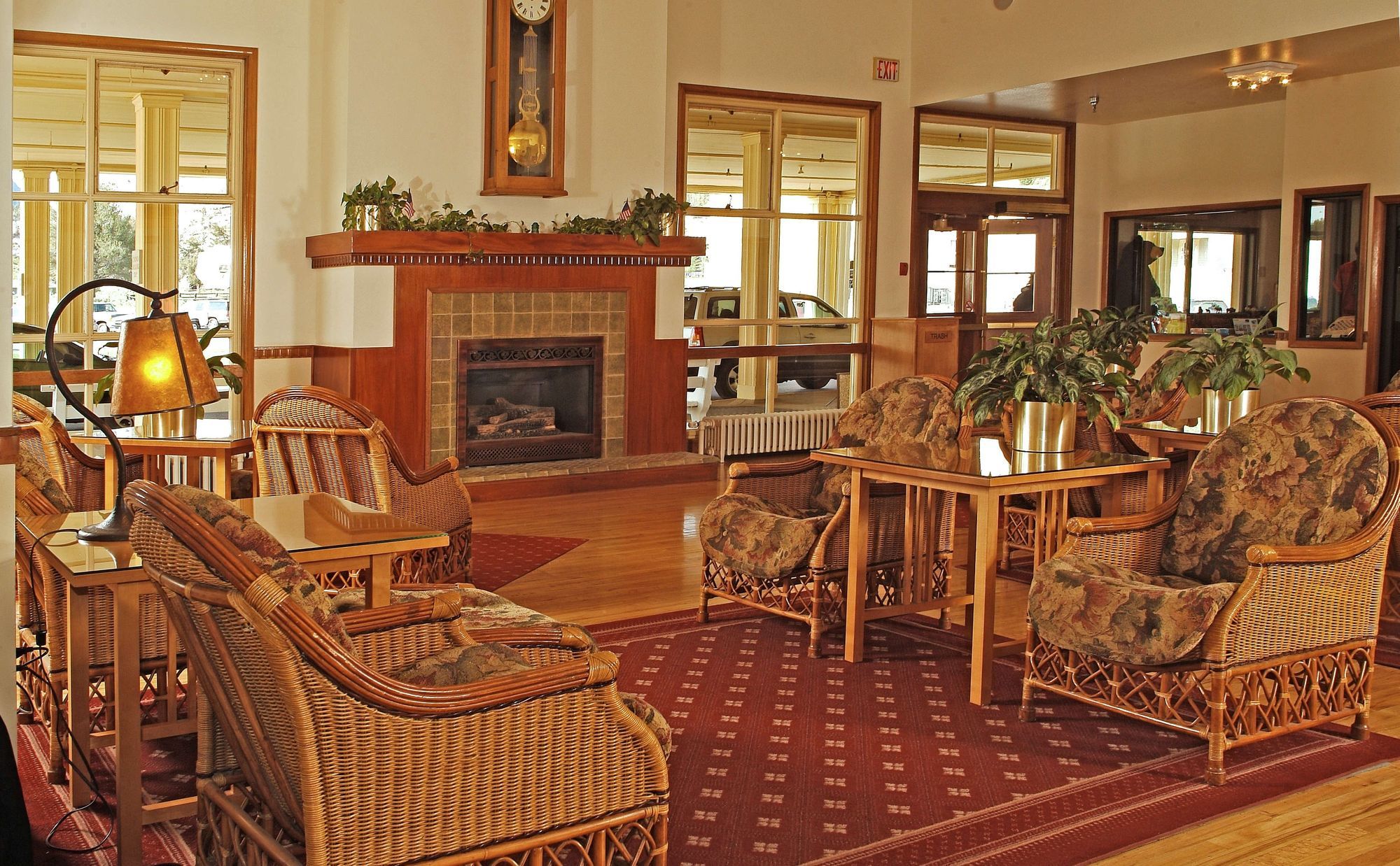 Mammoth Hot Springs Hotel Εξωτερικό φωτογραφία