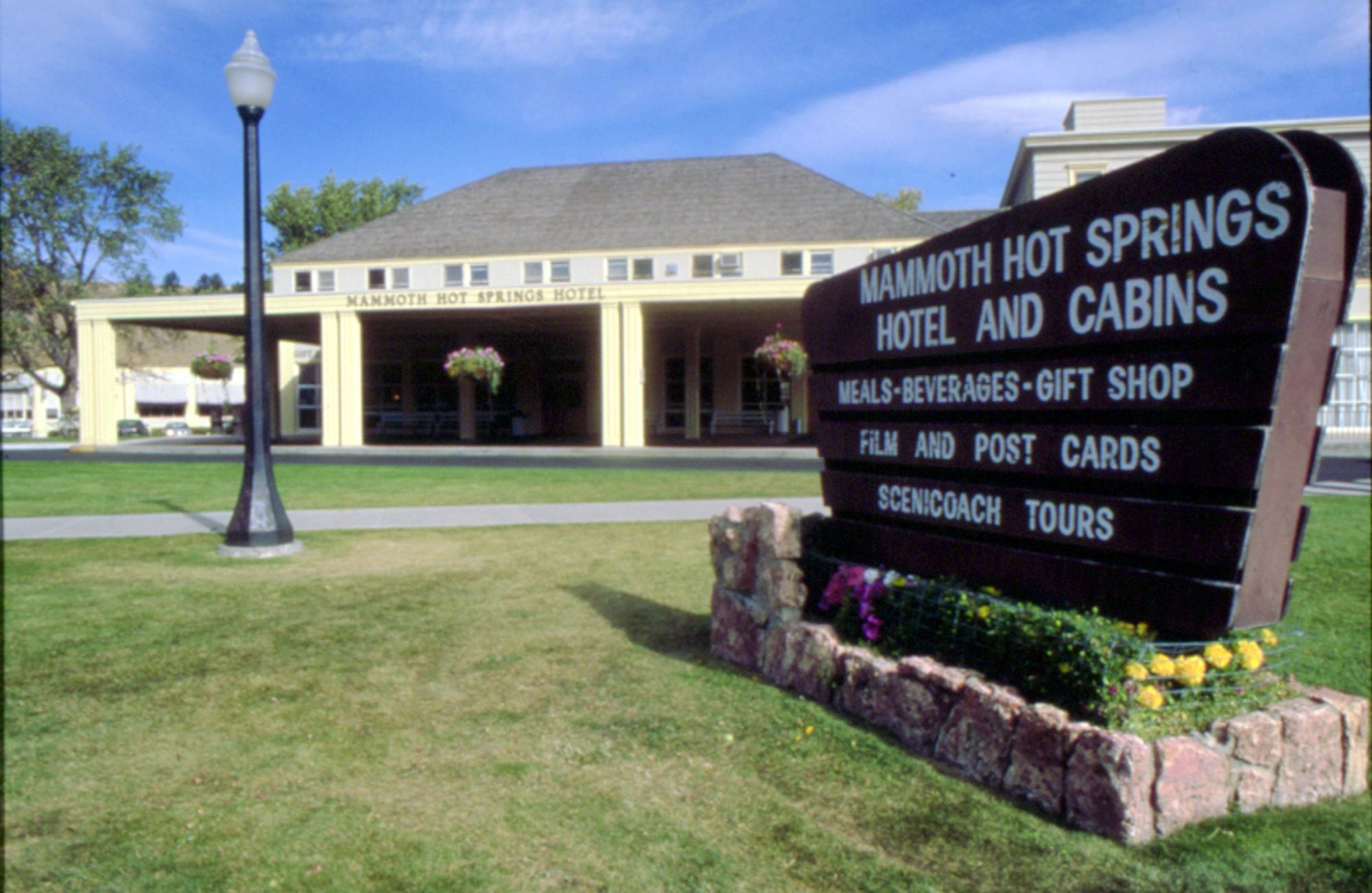Mammoth Hot Springs Hotel Εξωτερικό φωτογραφία